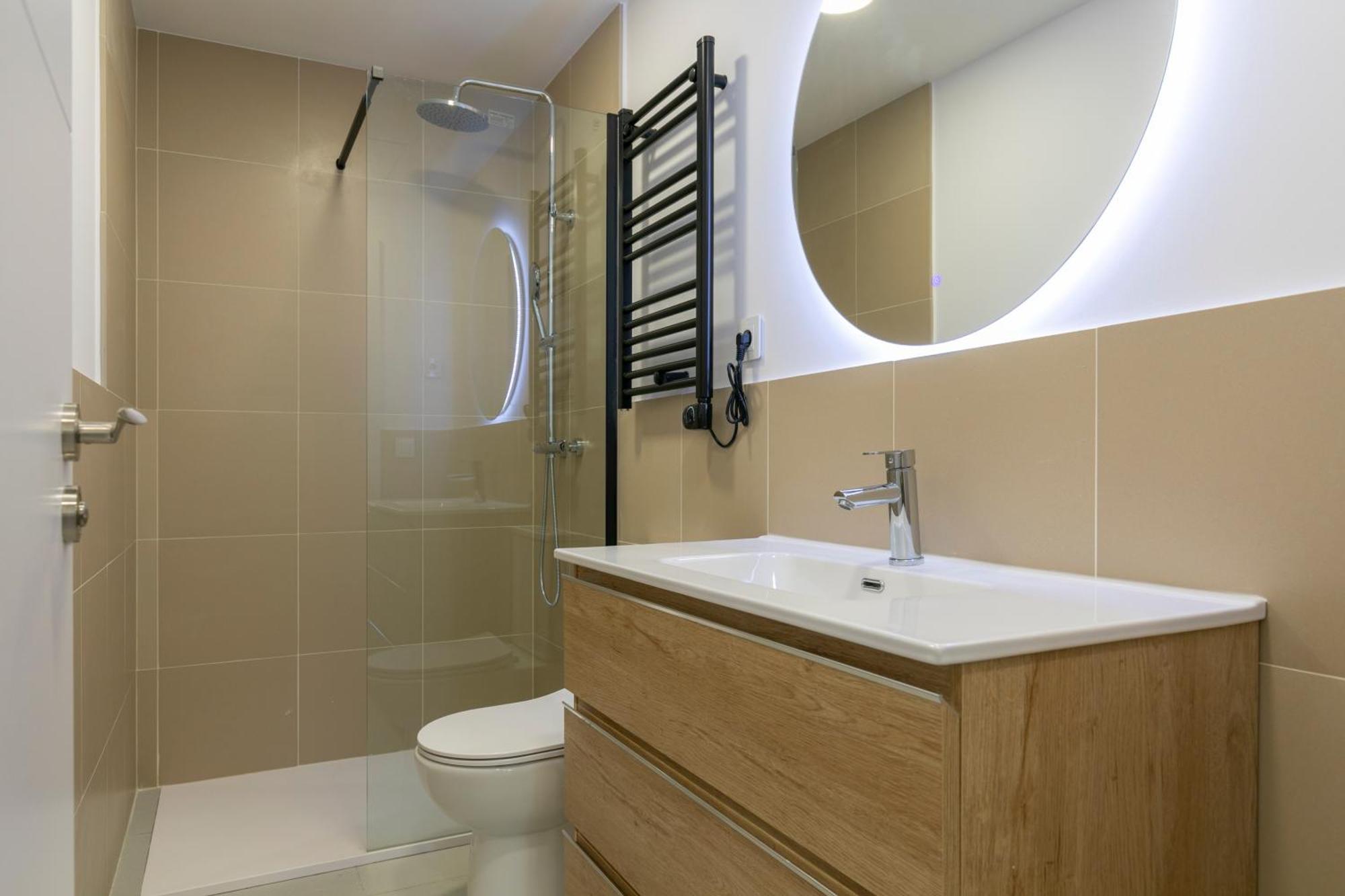 Homeabout Smart Rooms Bravo Murillo - Sin Recepcion مدريد المظهر الخارجي الصورة